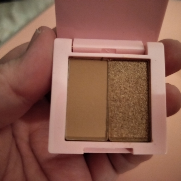 Makeup Bundle! - Picture 5 of 13